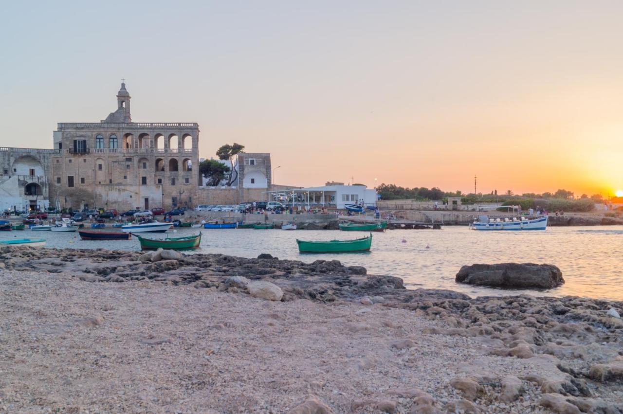 Casa Vacanza A 10 Metri Dal Mare Villa Polignano a Mare Exterior photo